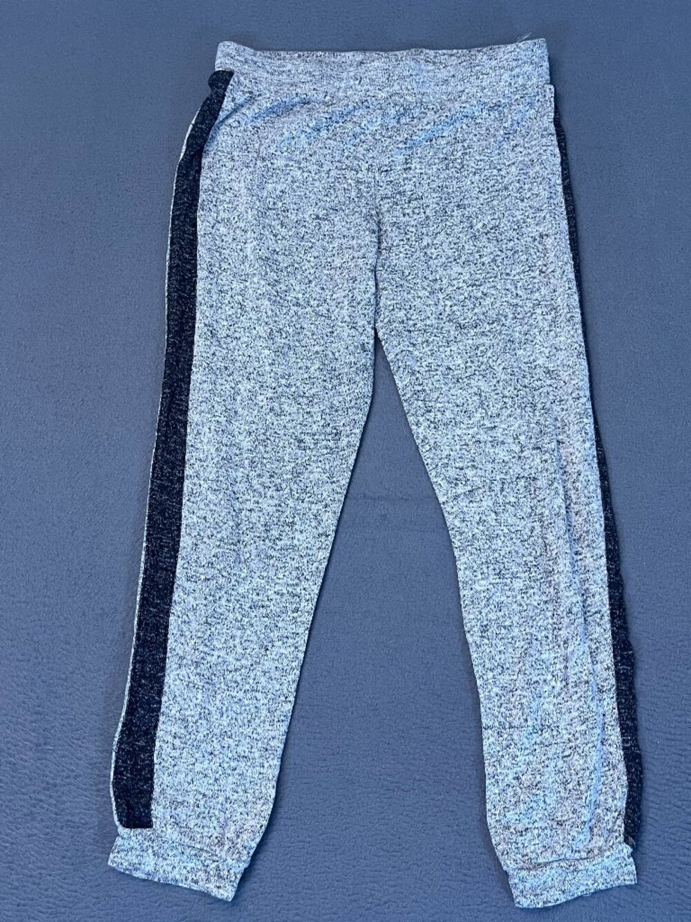 Ambiance Light Grey Knit Jogger Sweatpant Small Pajamas Cozy Comfort Side Stripe